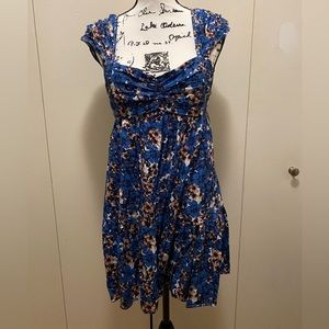 Free people baby doll dress , worn twice , perfect condition